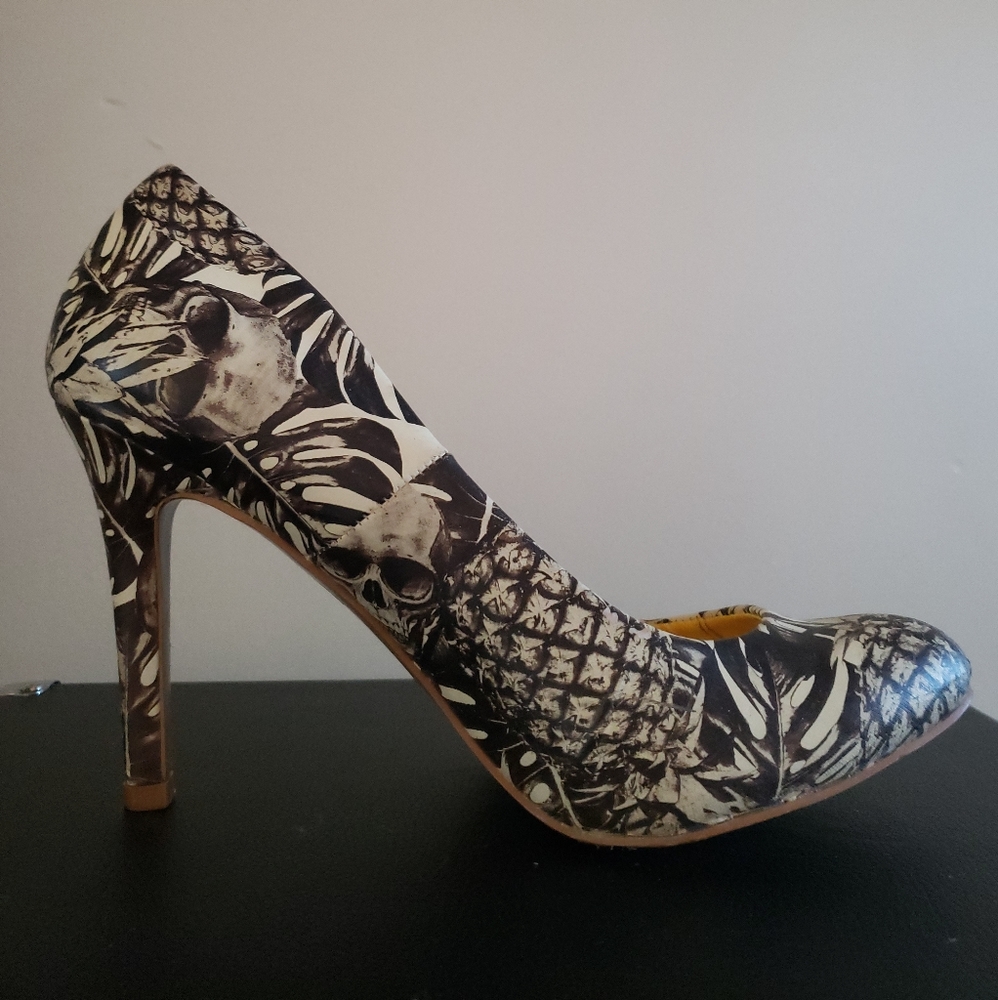 Printed Pumps